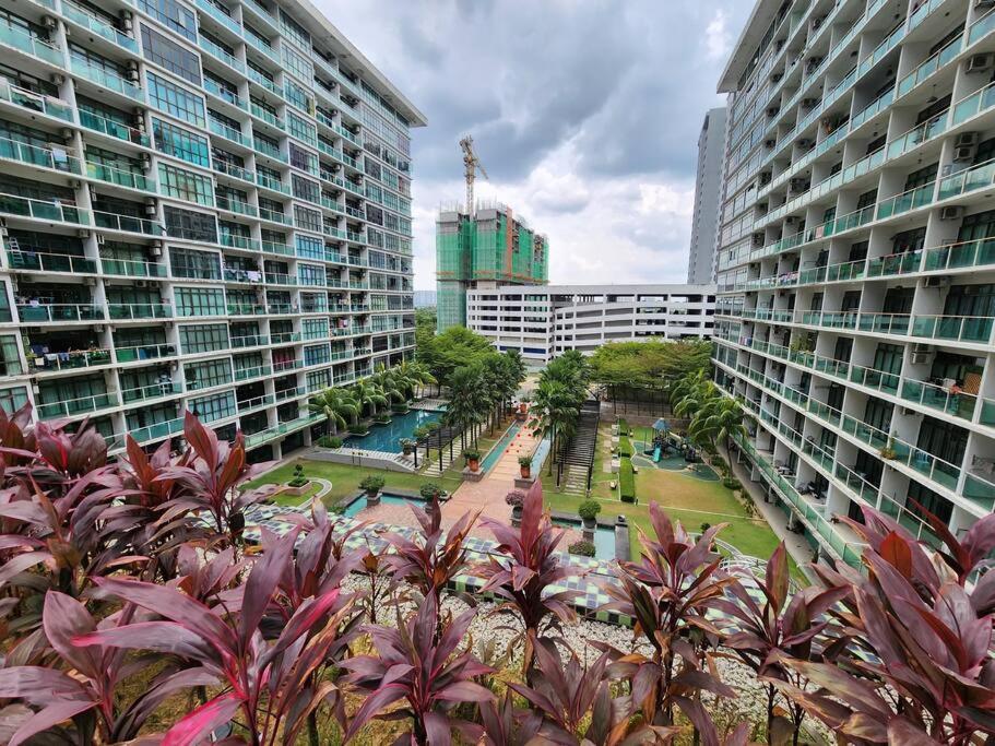 2-4 Pax Spacious Living @ Mount Austin, Jb #02 Τζόχορ Μπάχρου Εξωτερικό φωτογραφία